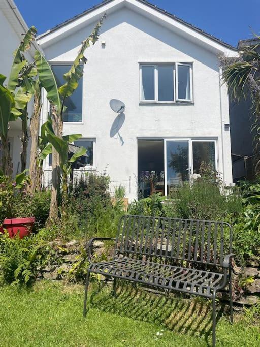 Stunning, Modern And Spacious House - Truro Bagian luar foto